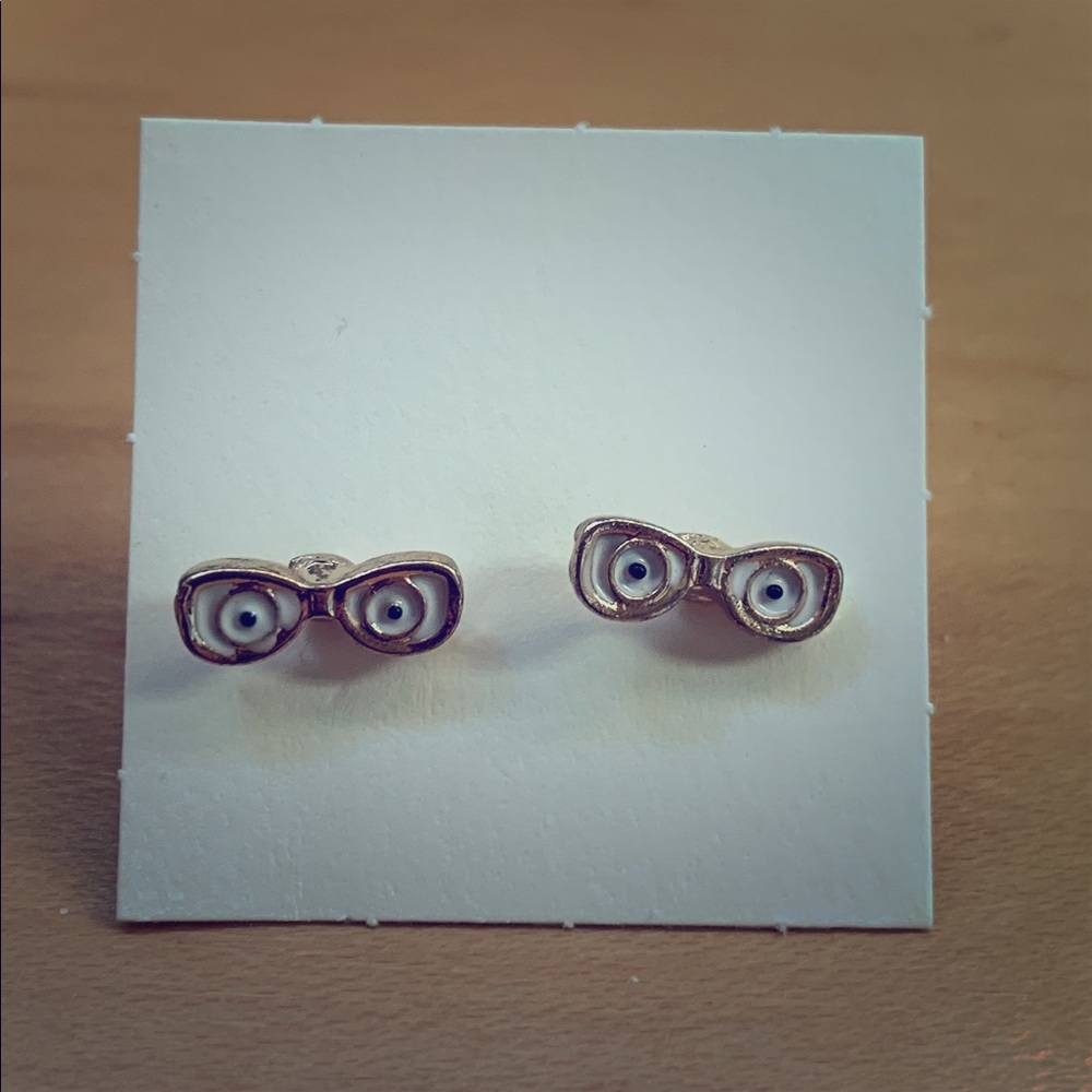 Eyeglass earrings